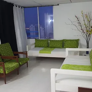 Apartamento 2207 Frente Al Mar El Laguito, Conquistador Apartamento